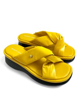 sandalias-planas-con-nudo-amarillo-beach_1