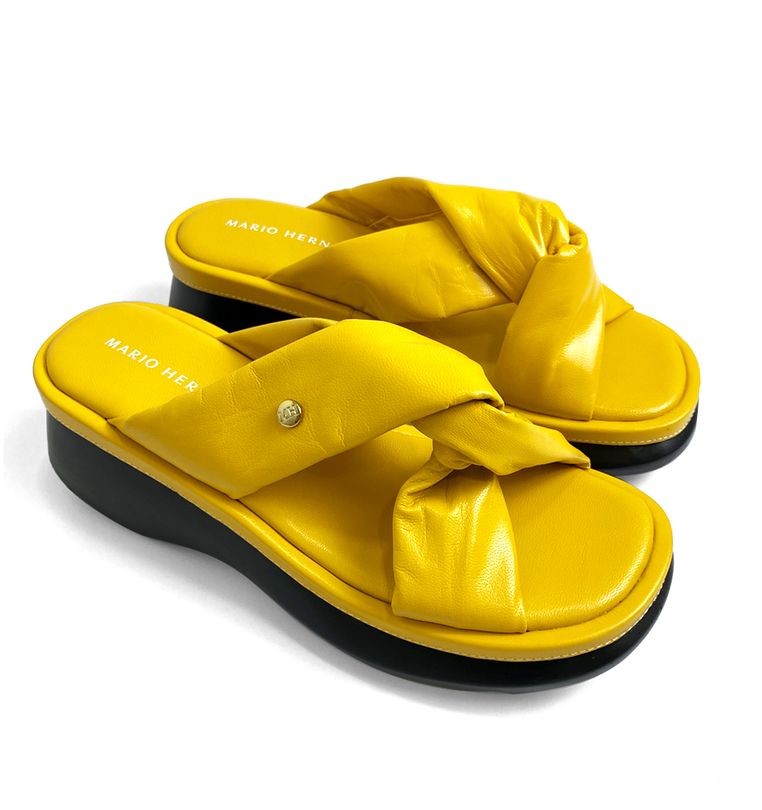 sandalias-planas-con-nudo-amarillo-beach_1